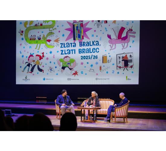 0U8A9165